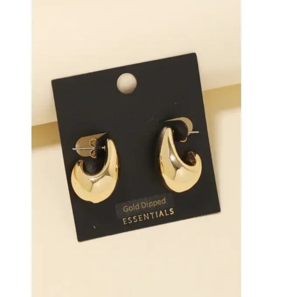 Tear Drop Earring - Picture 1 of 2